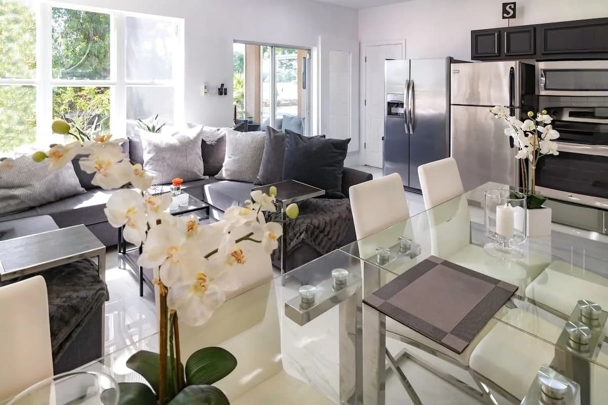 Family-Friendly Four Bedroom Villa in Port St. Lucie photo 3