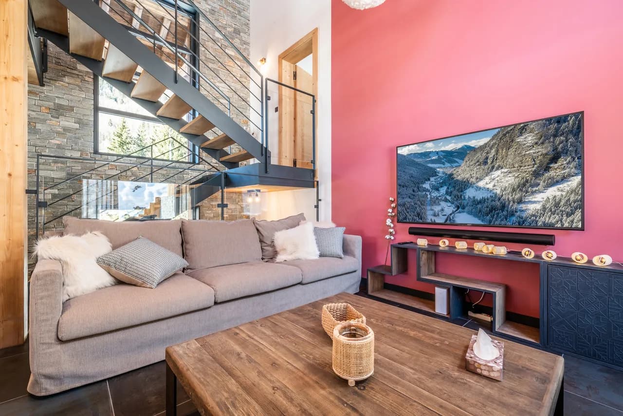 Ski-In Chalet with Hot Tub in Montriond photo 3