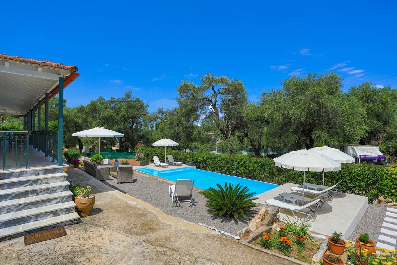 Charming Pool Villa Near Beach in Perithia, Corfu photo 5