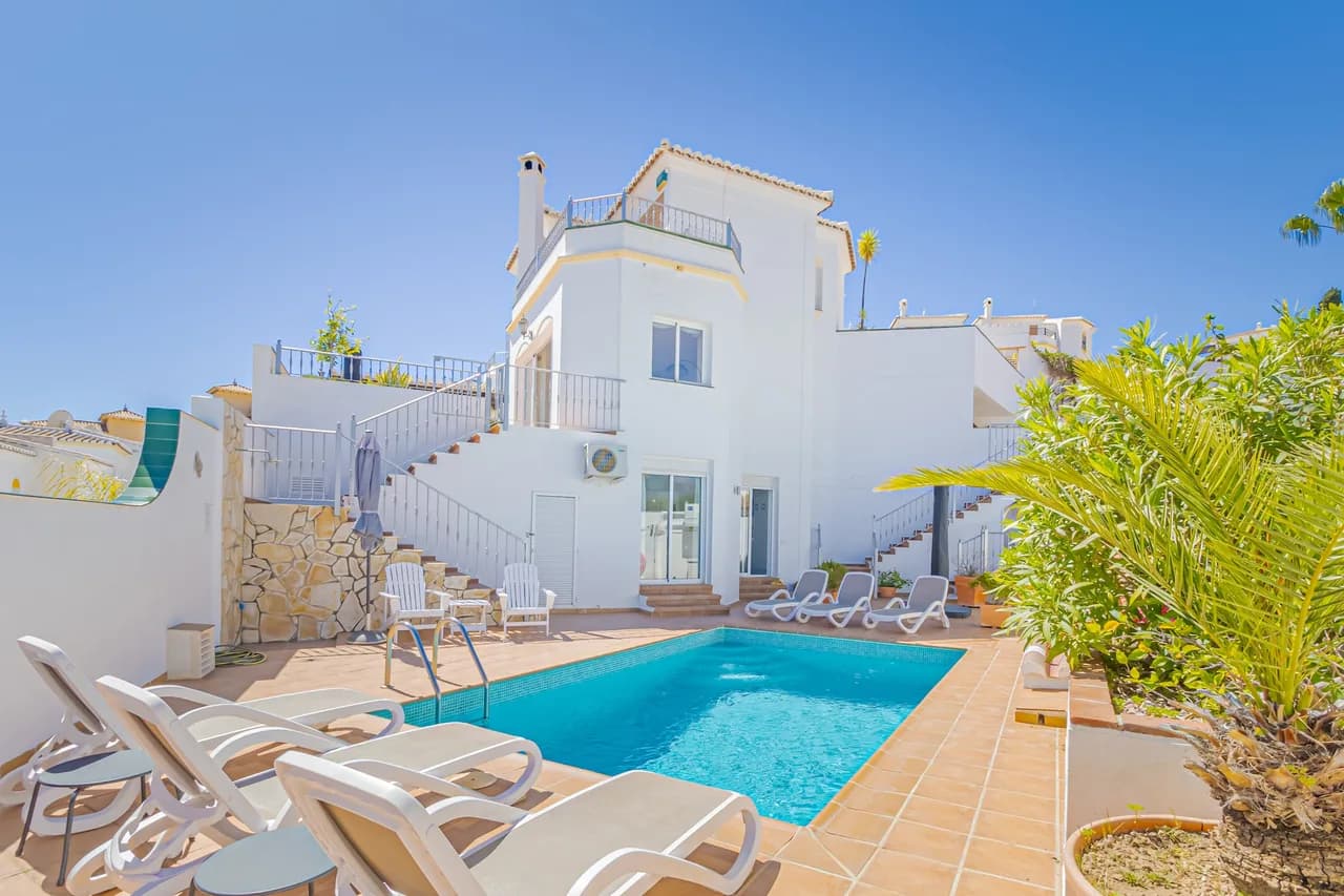 Sea View Four Bedroom Villa in Nerja