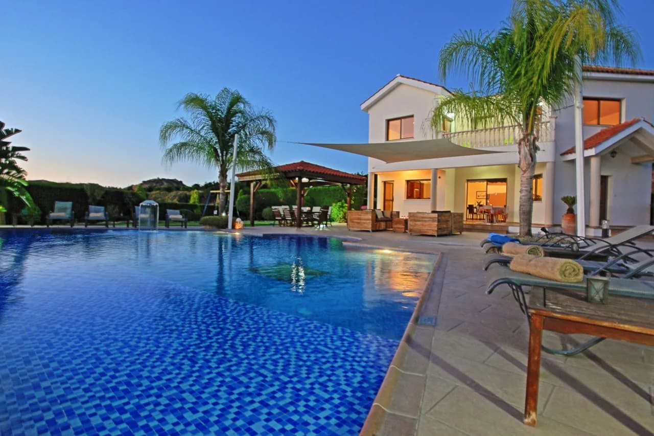 Garden Retreat Villa in Skoulli, Paphos, Cyprus photo 4
