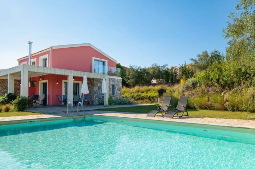 Spacious Family Villa with Garden in Corfu