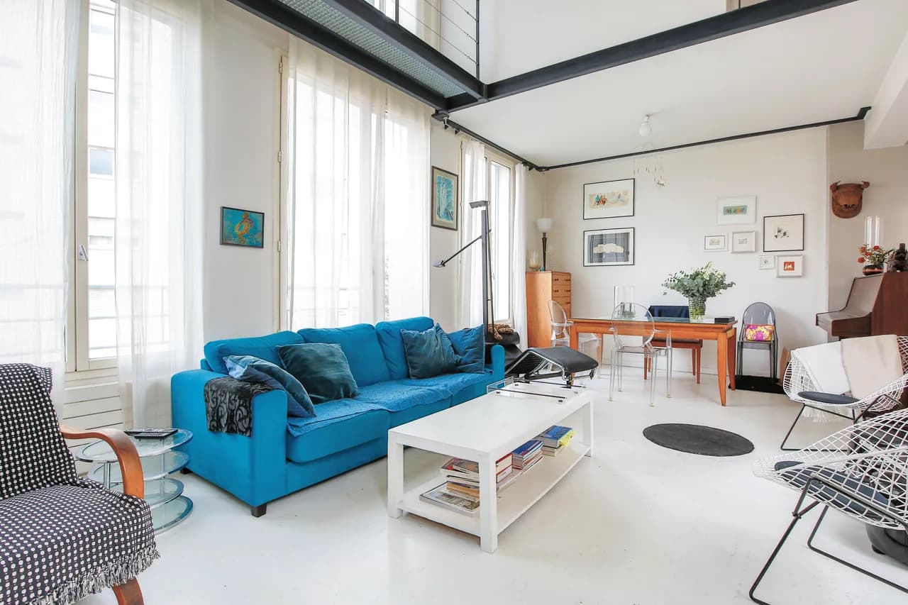 Elegant Four Bedroom Villa in Paris photo 2