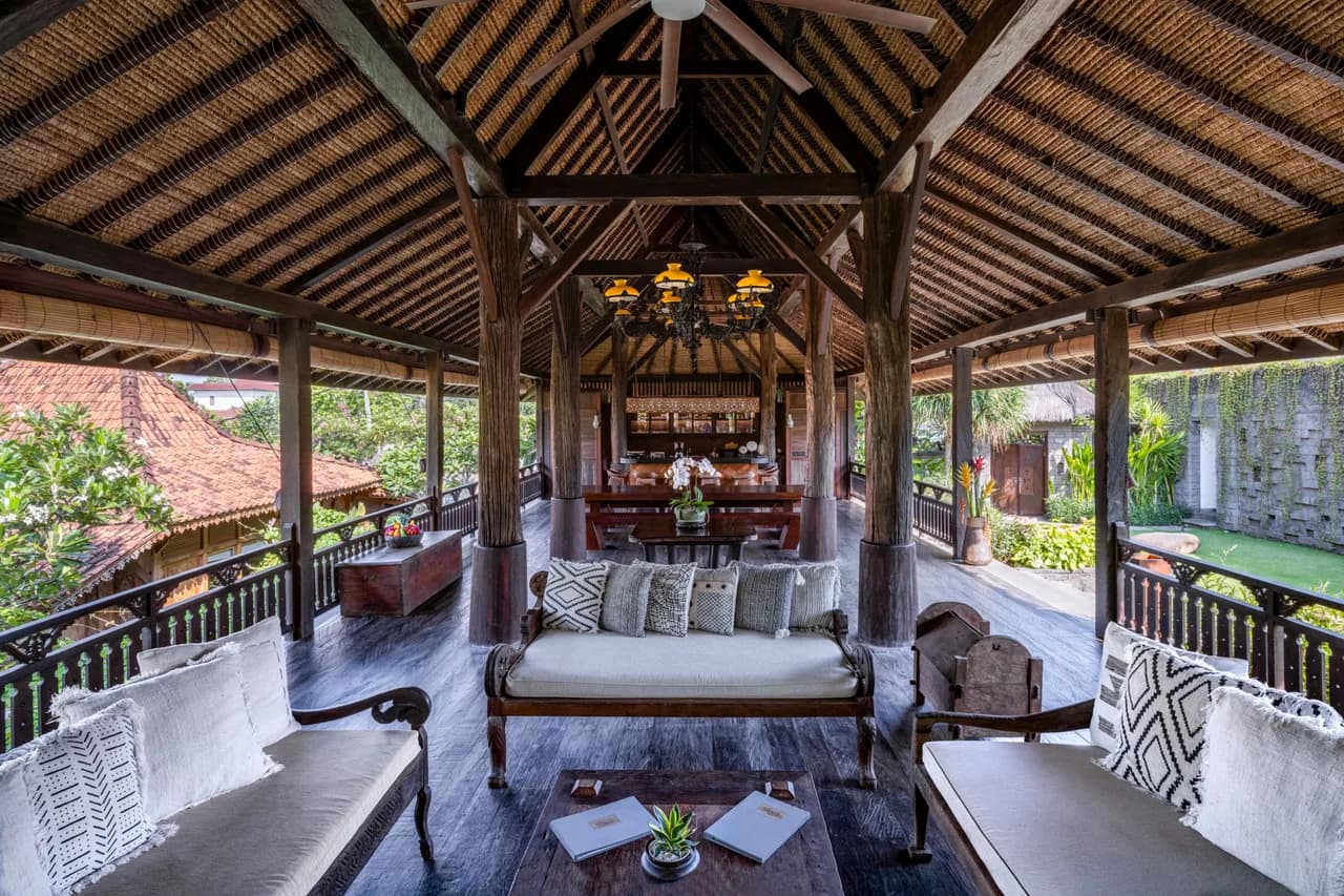 Balcony Terrace Villa in Jimbaran Bali photo 4