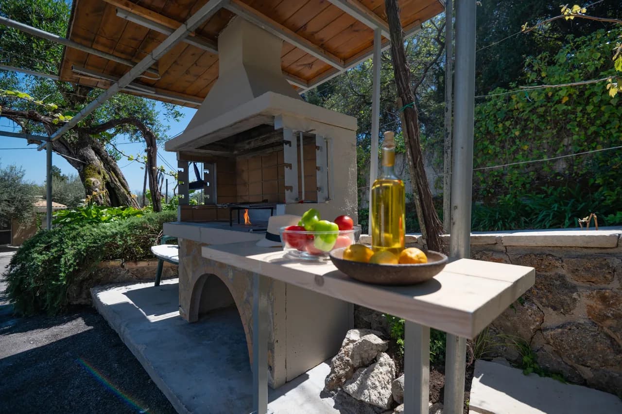 Charming One Bedroom Villa in Kato Korakiana photo 4