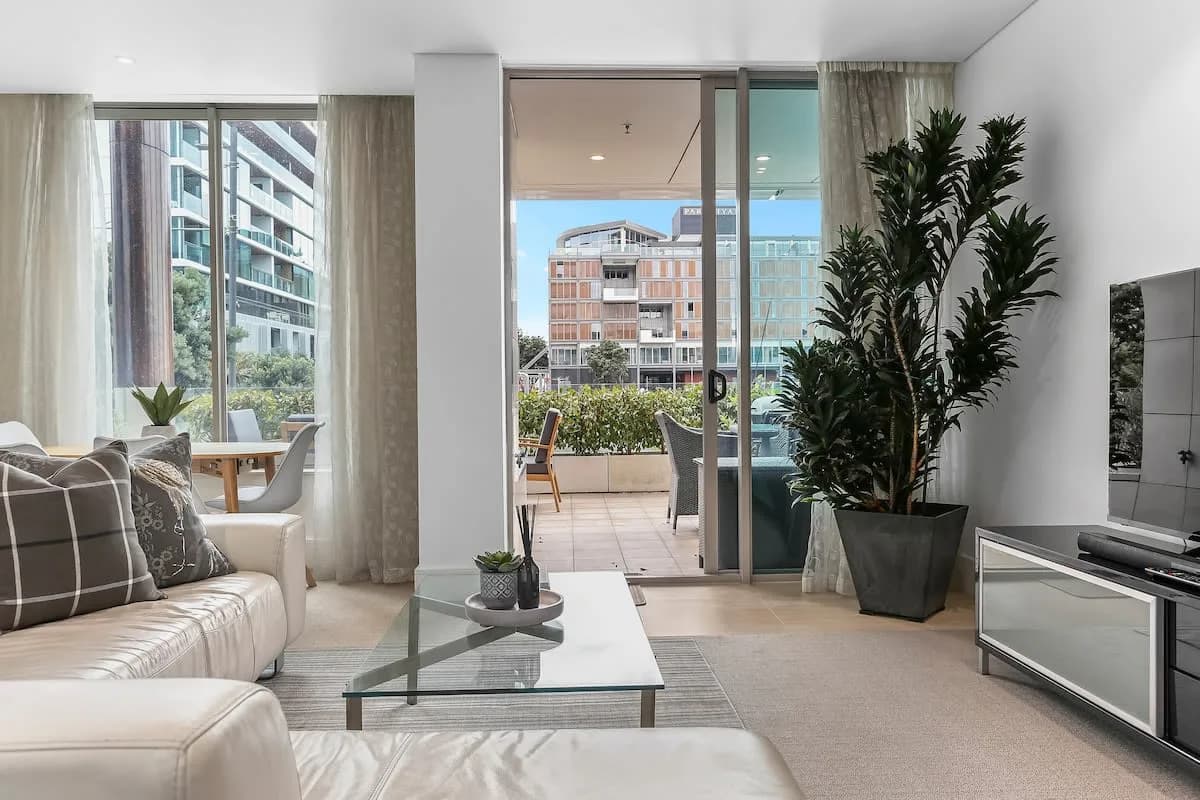 Waterfront Two Bedroom Retreat in Auckland photo 4