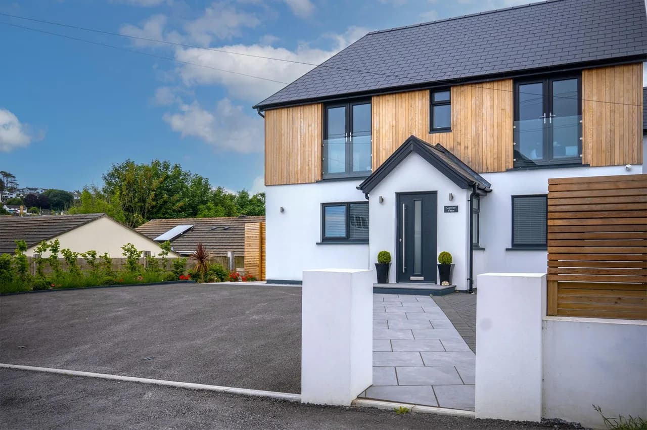 Beach View Four Bedroom Villa in Saundersfoot Pembrokeshire