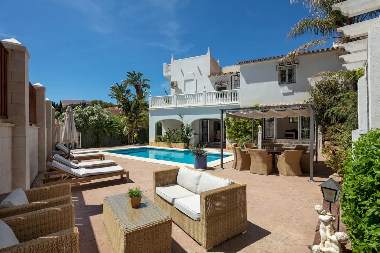 Beachside Family Villa in Las Lagunas de Mijas photo 2