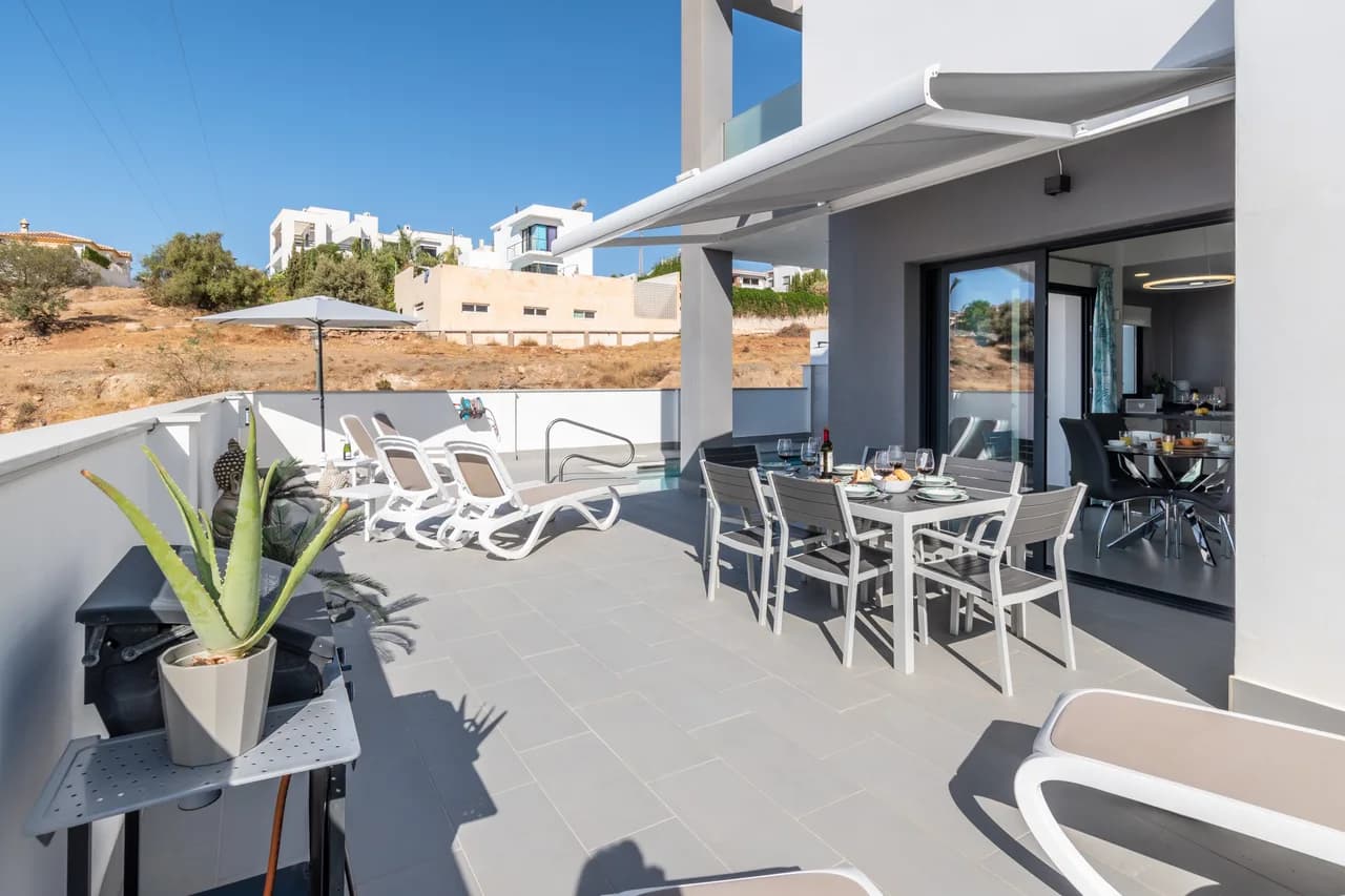 Charming Three Bedroom Villa in Nerja photo 4