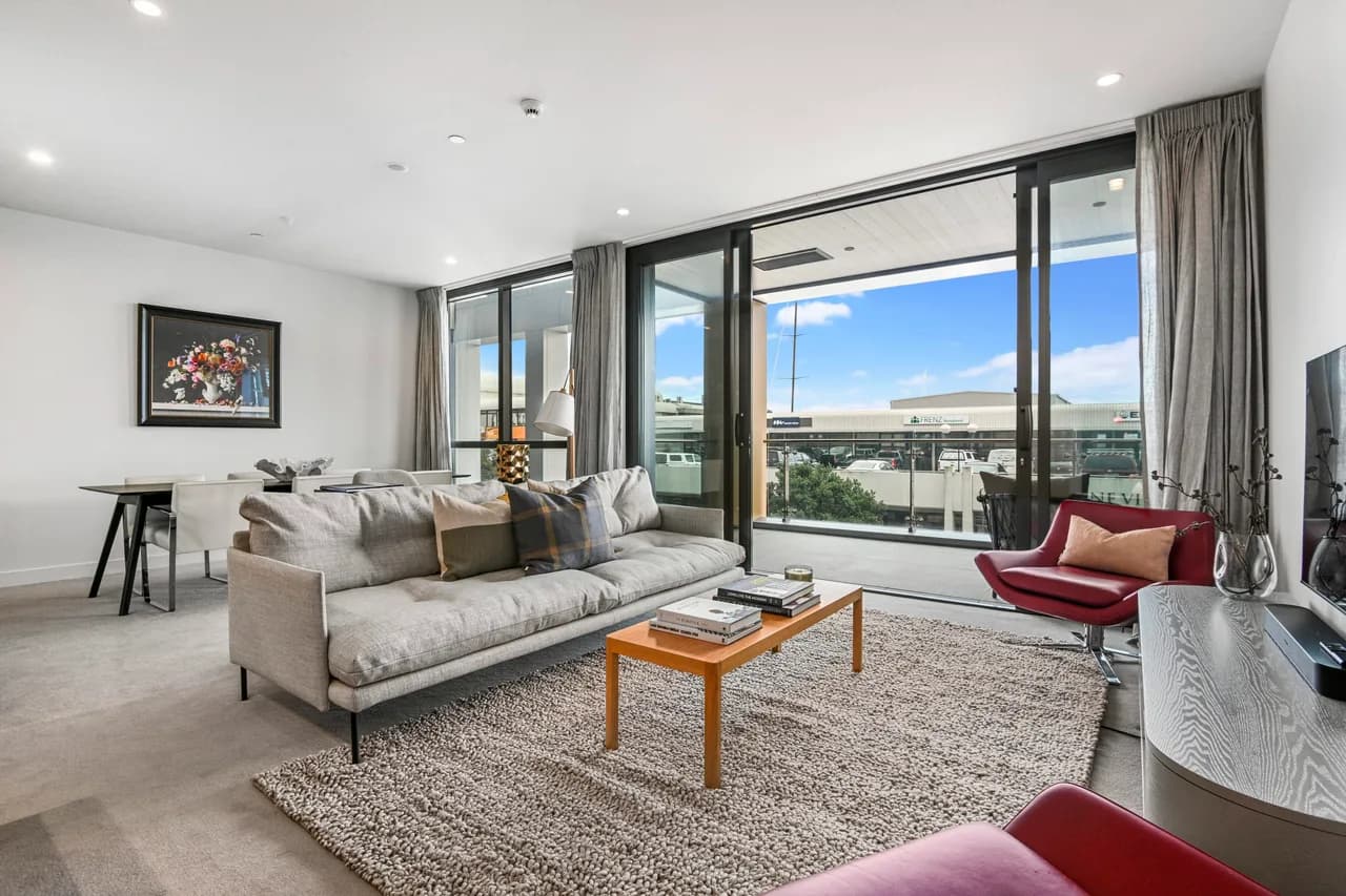 Contemporary Two Bedroom Retreat in Auckland photo 4