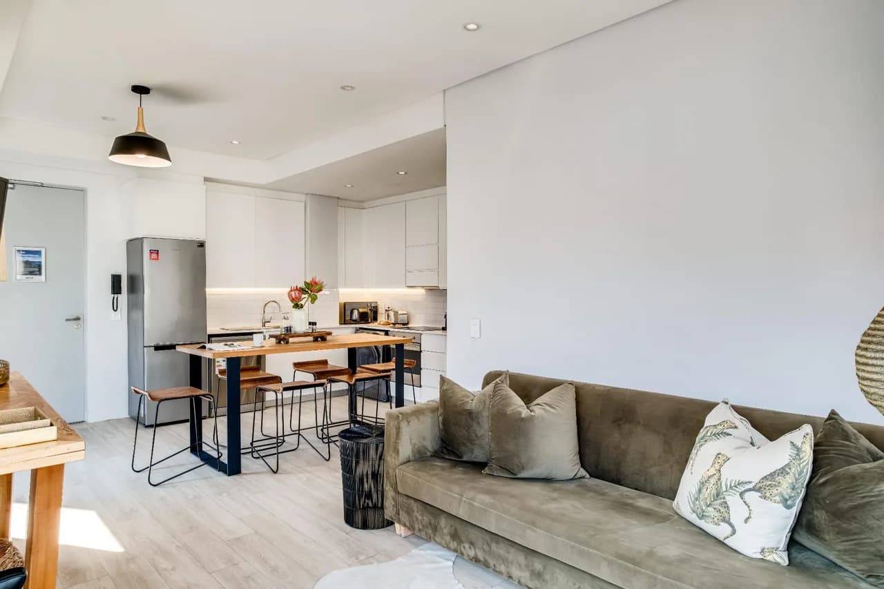 Elevated Two Bedroom Retreat in Cape Town photo 5