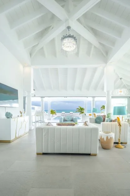 Beachfront One Bedroom Villa in Terres Basses photo 4