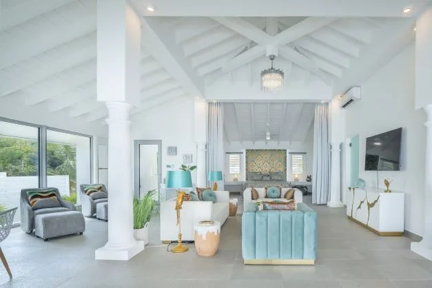 Beachfront One Bedroom Villa in Terres Basses photo 5