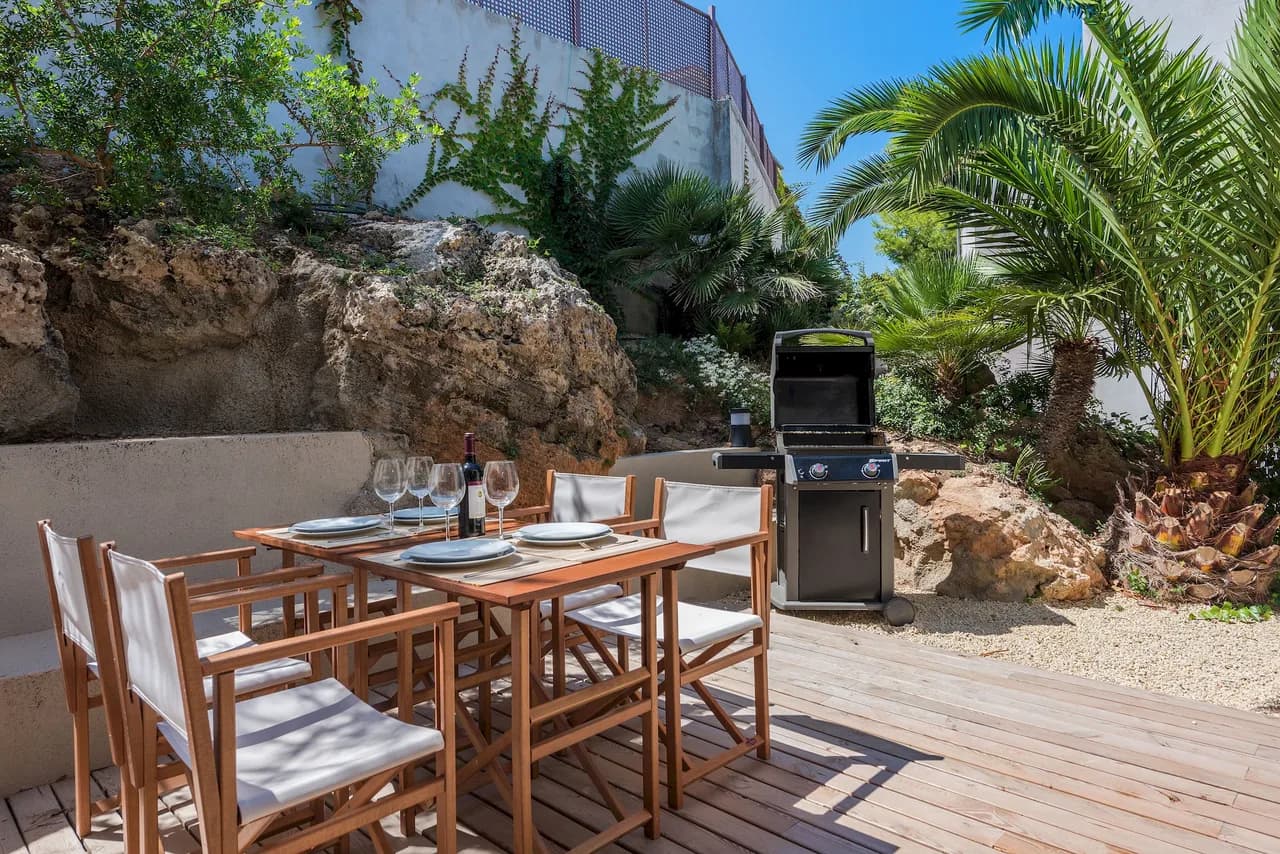 Frontline Sea View Villa in Alcudia photo 5