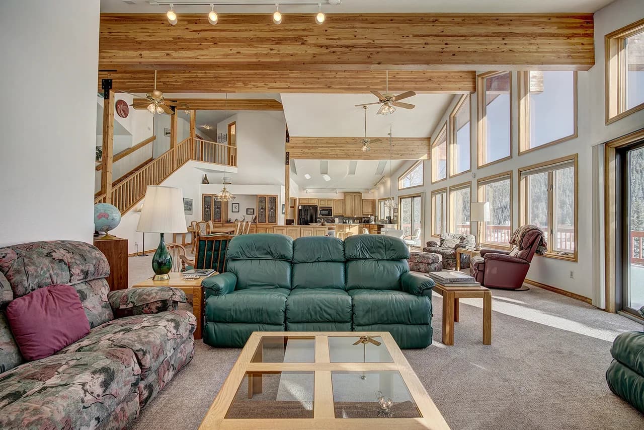 Mountain View Lodge in Blue River photo 3