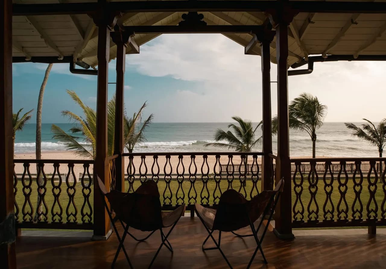 Beachfront Villa with Terrace in Habaraduwa photo 5
