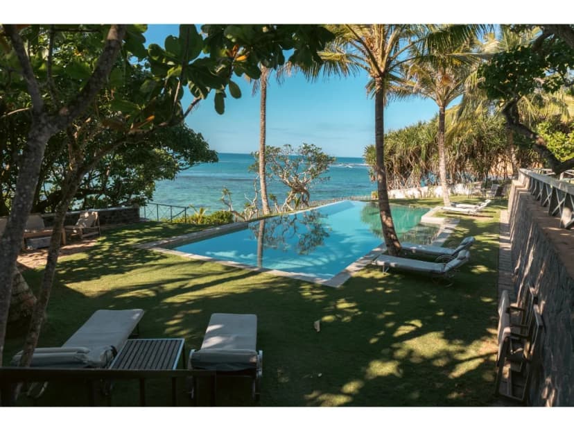 Oceanfront Surf Villa in Weligama