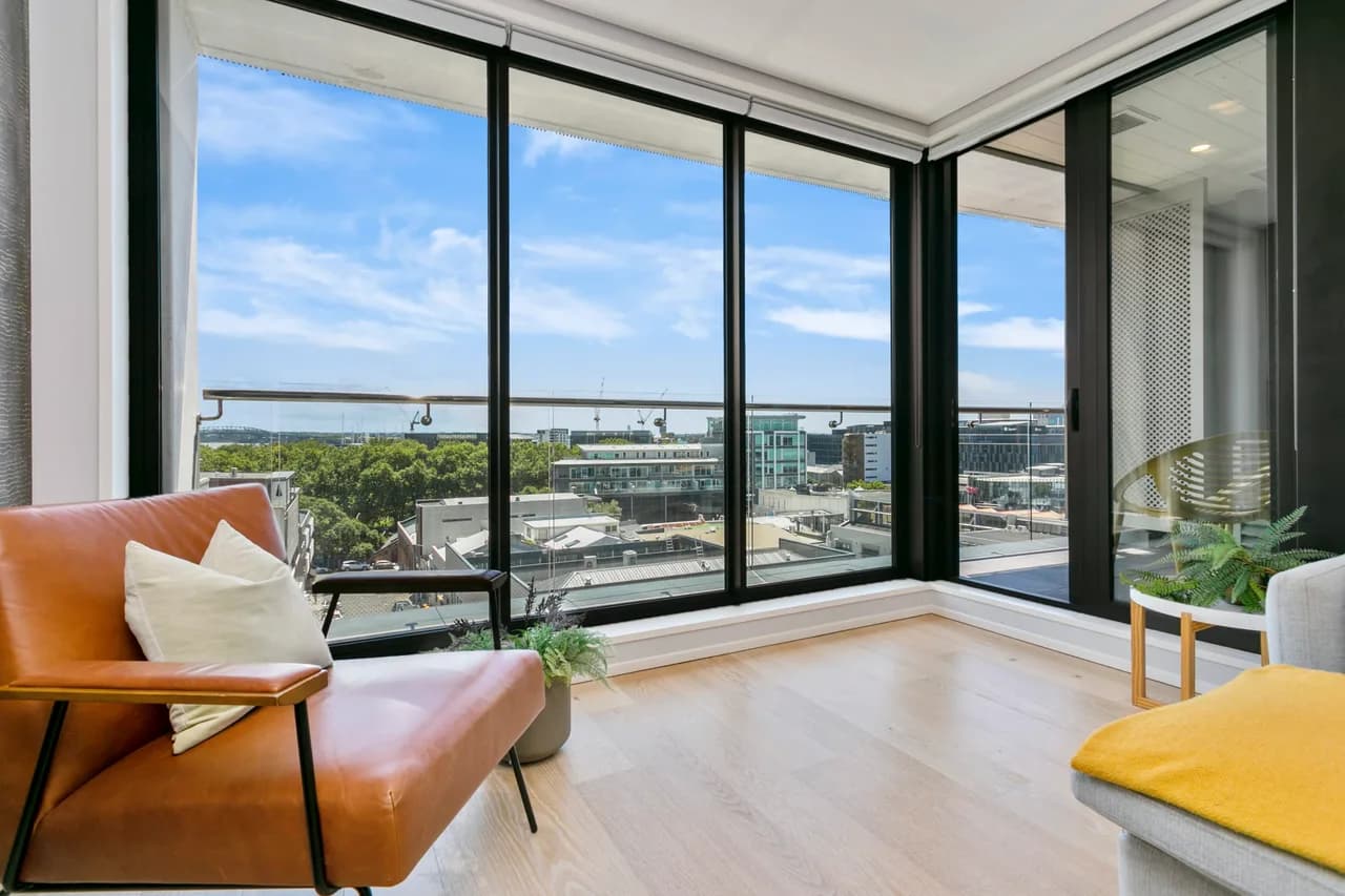 Views Two Bedroom Villa in Auckland photo 4