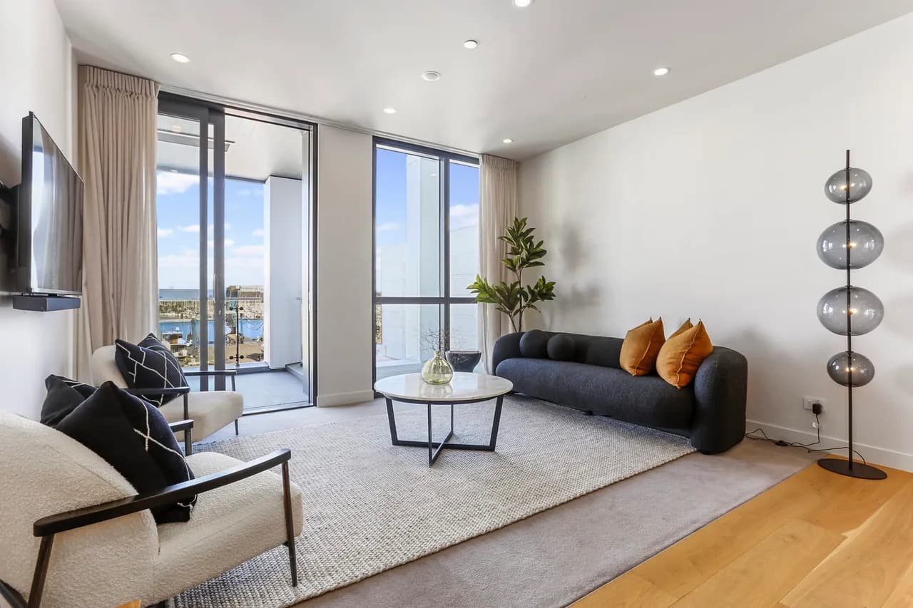 Chic Two Bedroom Apartment in Auckland photo 3