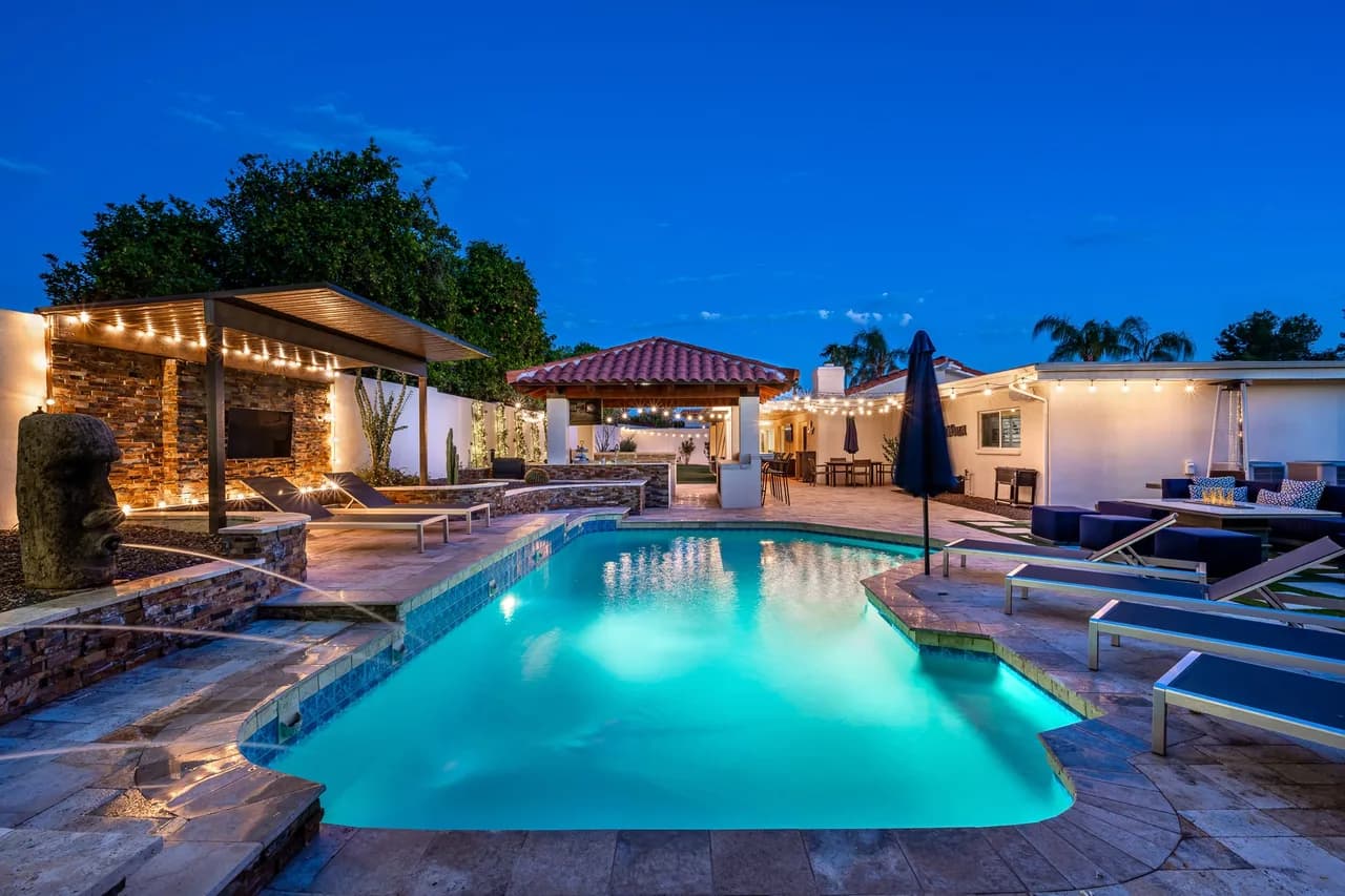 Outdoor Retreat Five Bedroom Villa in Paradise Valley Arizona
