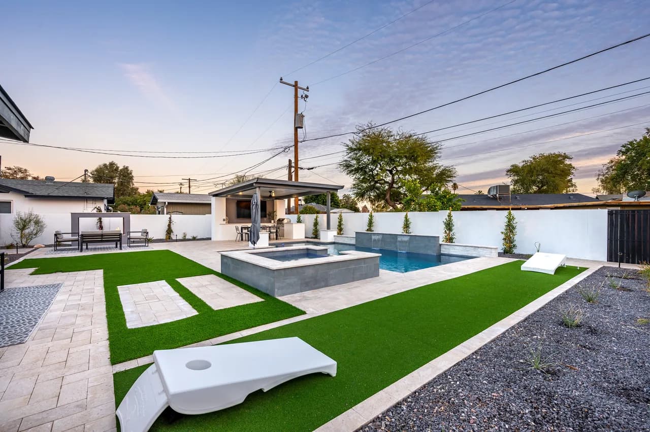 Entertainment-Focused Villa in Scottsdale photo 2