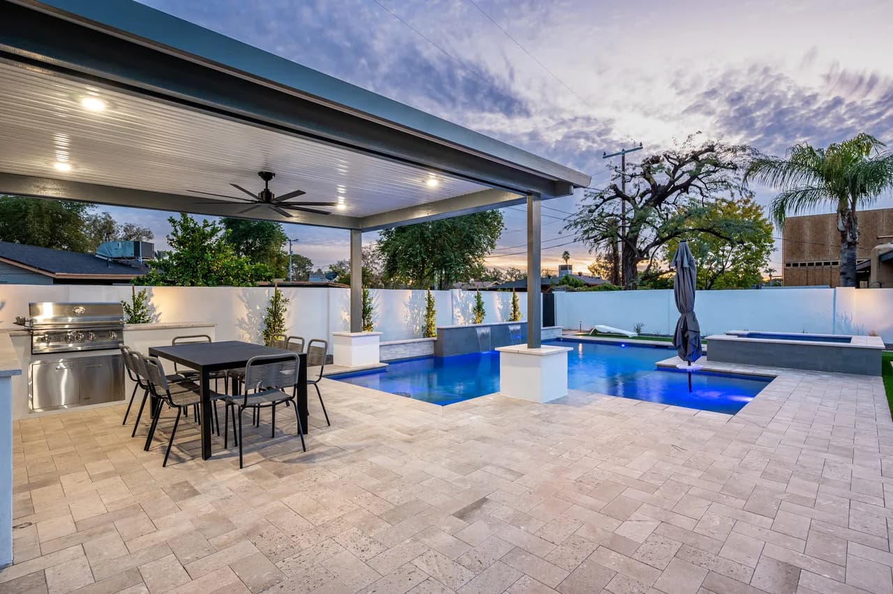 Entertainment-Focused Villa in Scottsdale photo 3