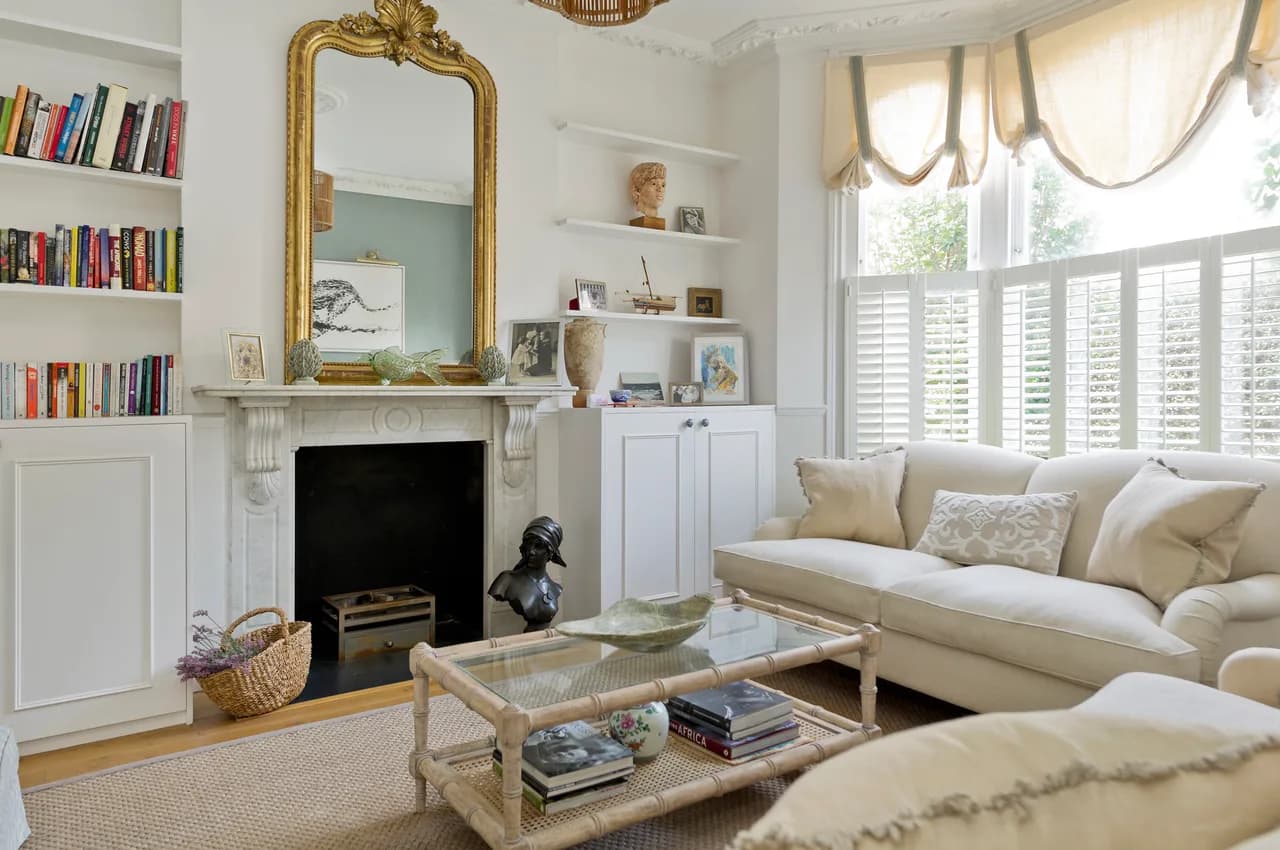 Terraced City View Villa in London photo 5