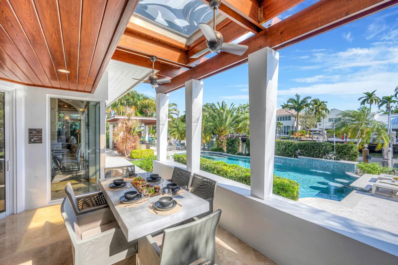 Riverside Architectural Villa in Nurmi Isles photo 2