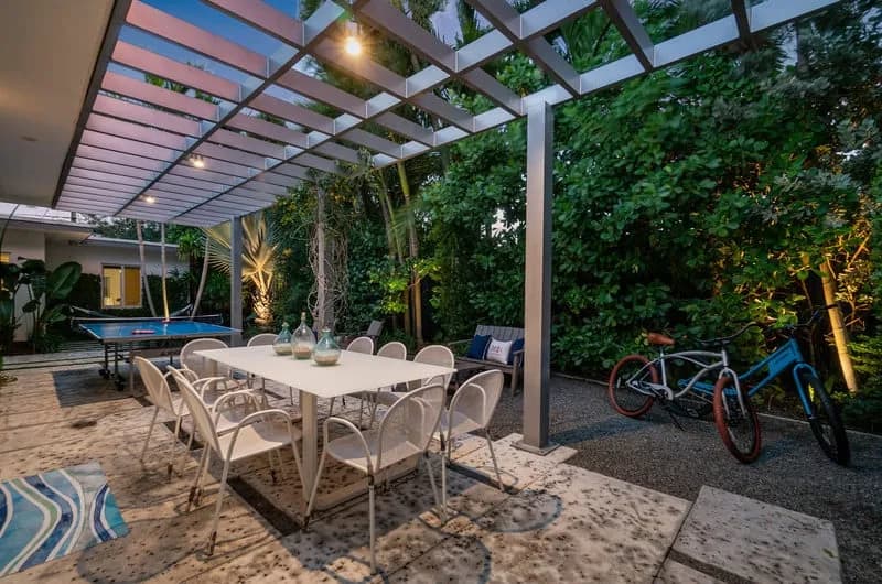 Heated Pool Four Bedroom Villa in Soroka Shores photo 3
