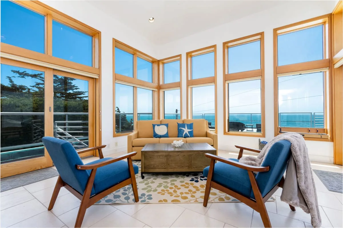 Beachfront Penthouse in El Granada, California photo 4