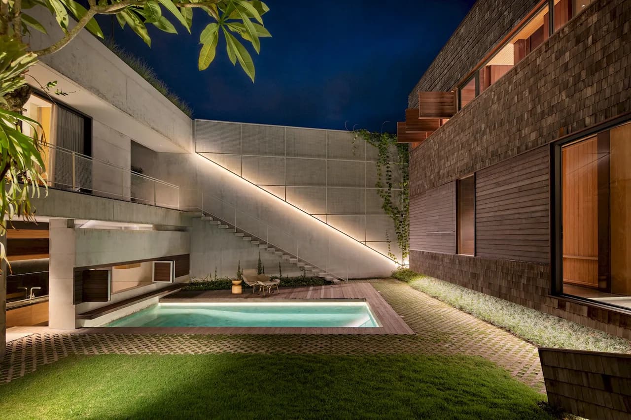 Terrace-View Three Bedroom Villa in Pererenan Bali photo 2