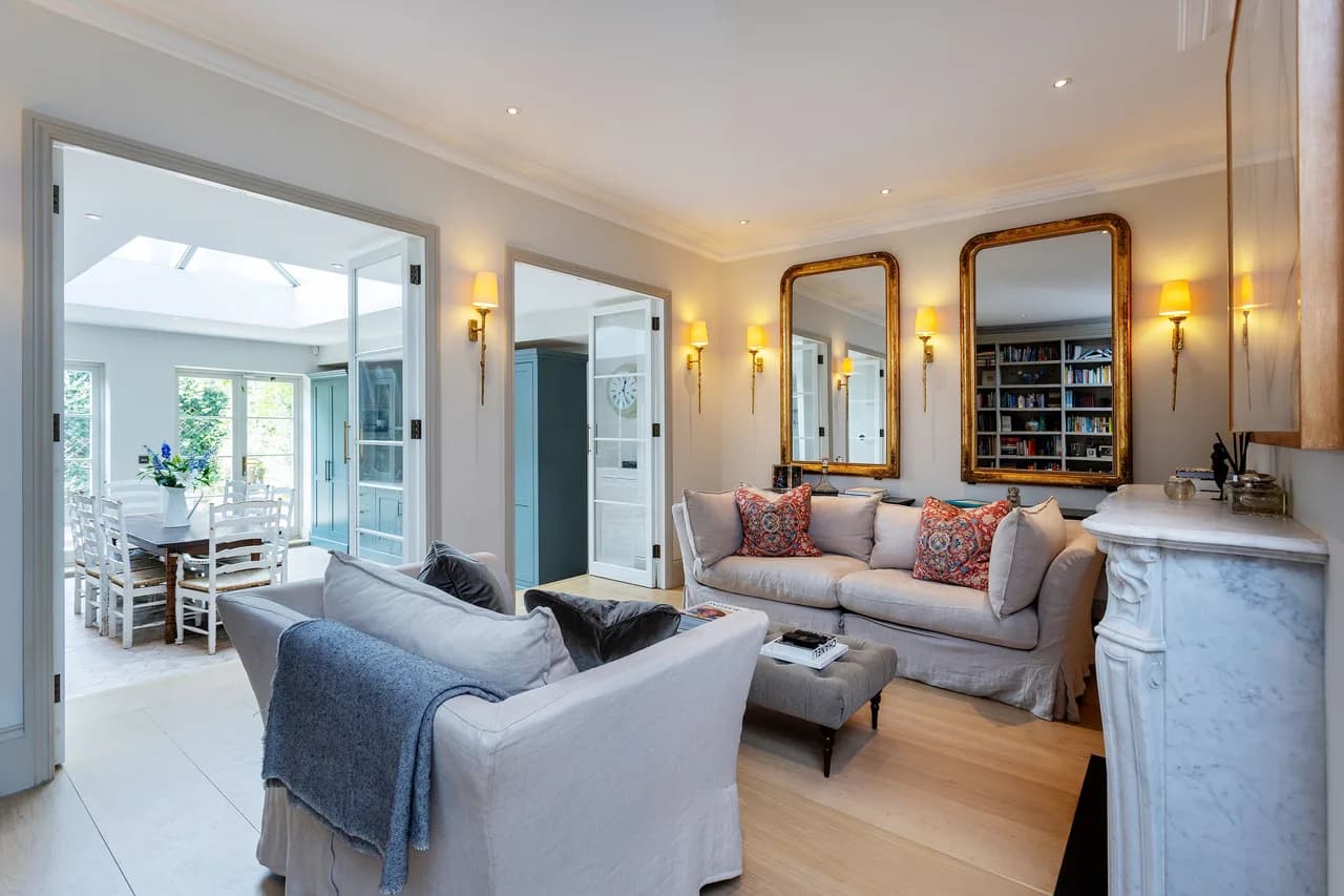 Elegant Terrace Four Bedroom Villa in Battersea photo 5