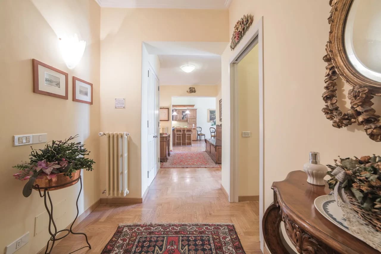 City View Two Bedroom Suite in Florence photo 4