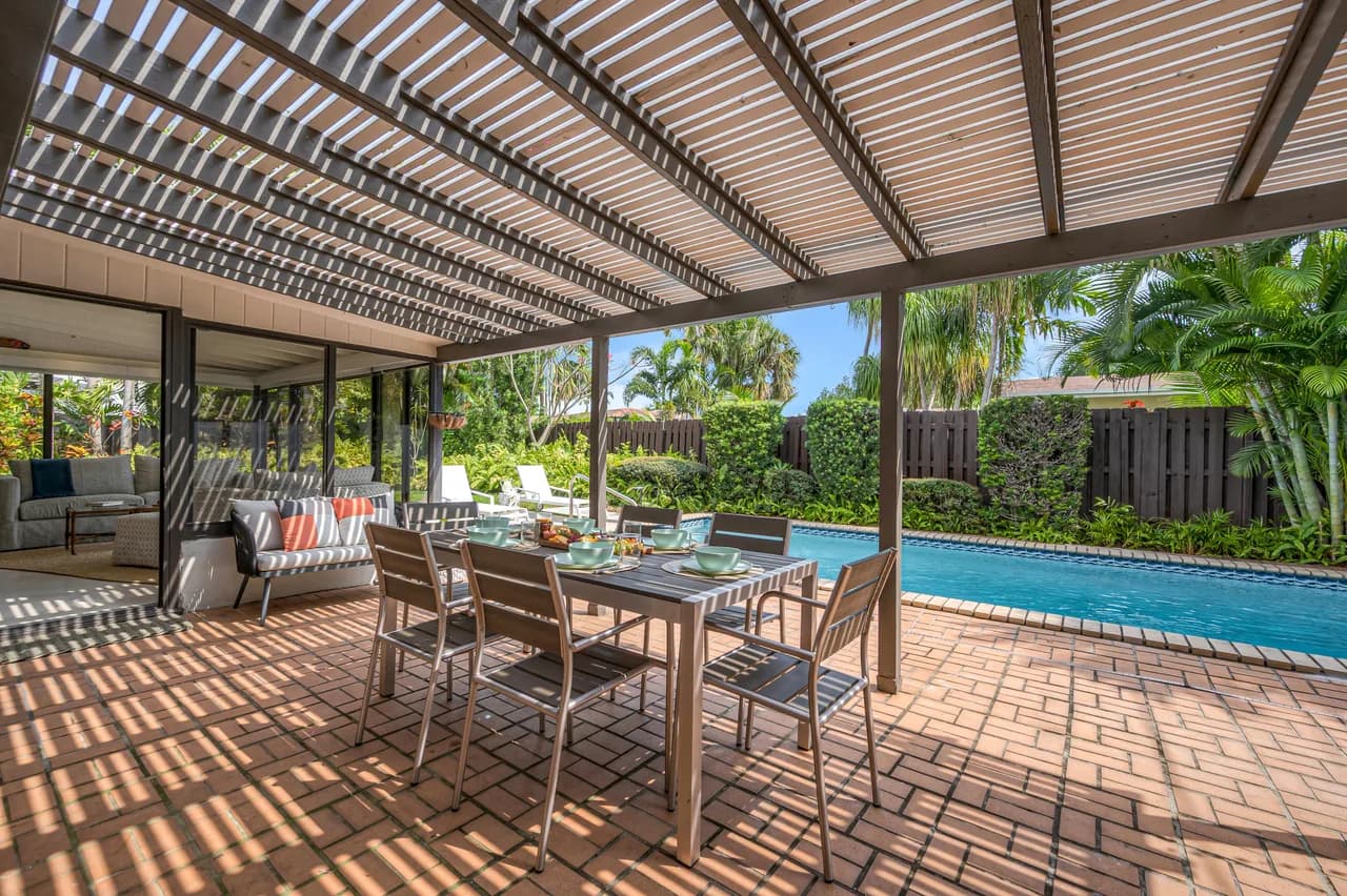 Boho Chic Heated Pool Villa in Harbor Heights photo 3