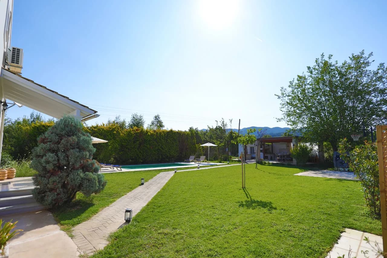 Cozy Two Bedroom Villa in Astrakeri, Corfu photo 5