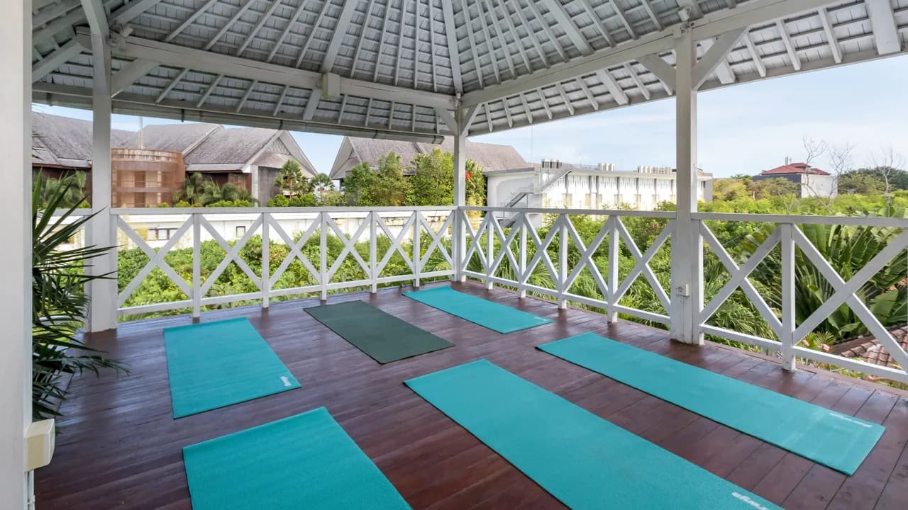 Outdoor Pool Villa in Canggu photo 5