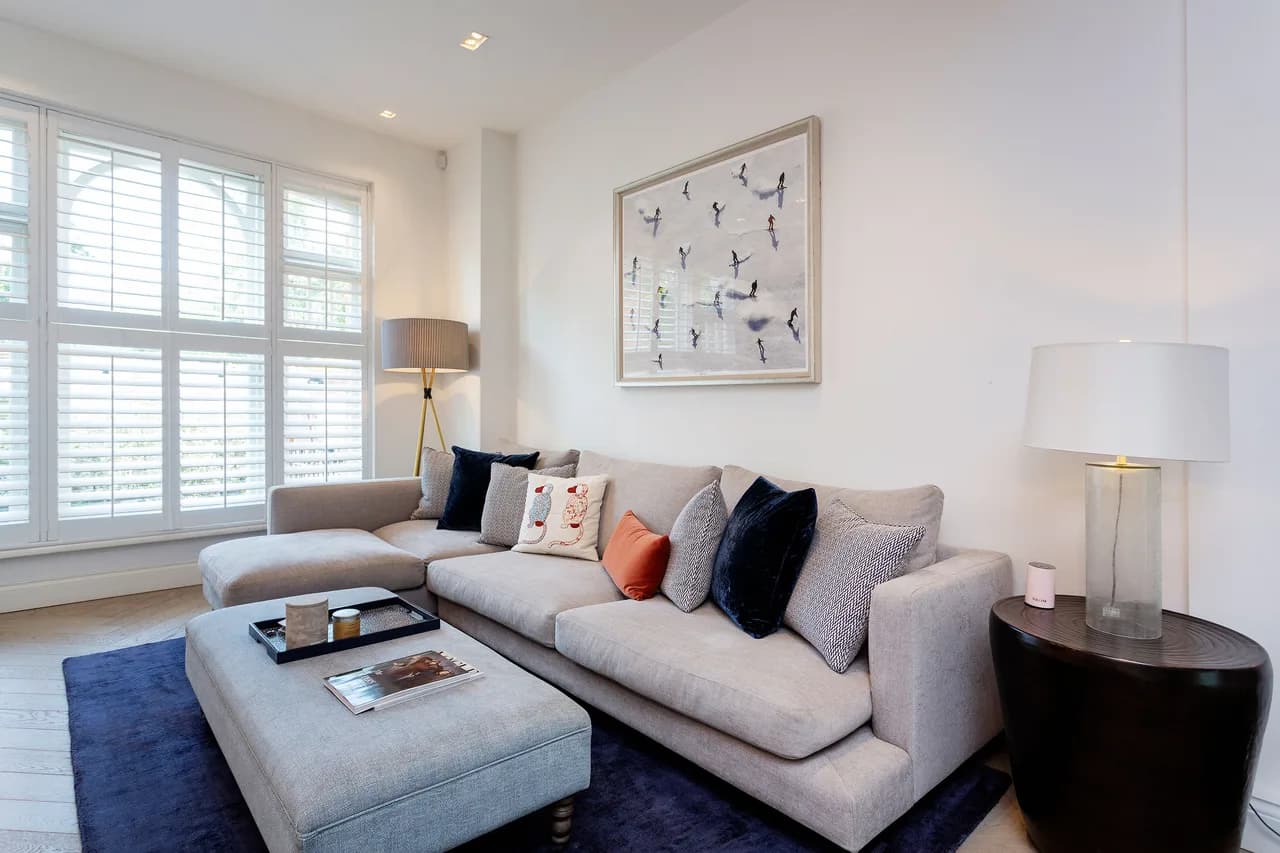 Charming Terrace Five Bedroom Villa in Fulham, London photo 5