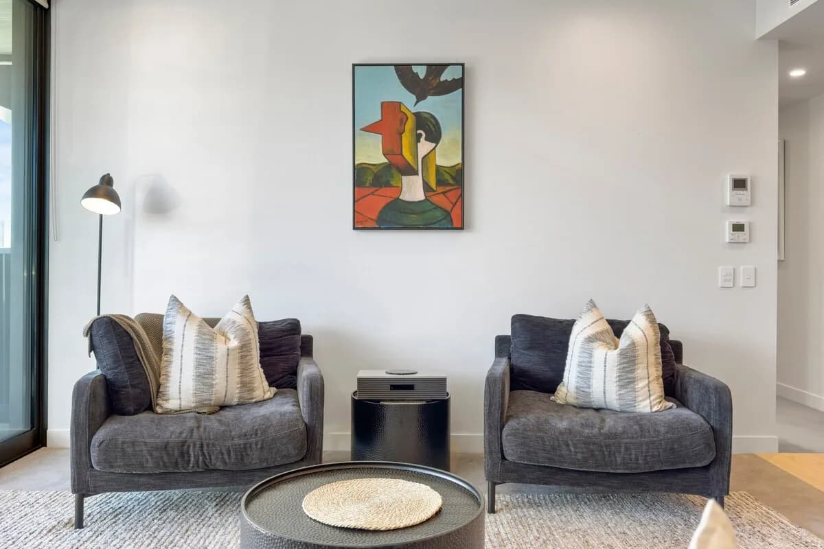 Sunny Two Bedroom Apartment in Wynyard Quarter, Auckland photo 2