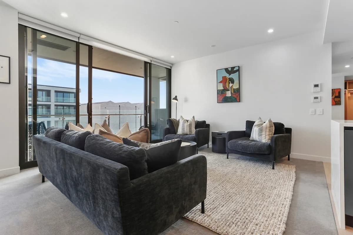 Sunny Two Bedroom Apartment in Wynyard Quarter, Auckland photo 4