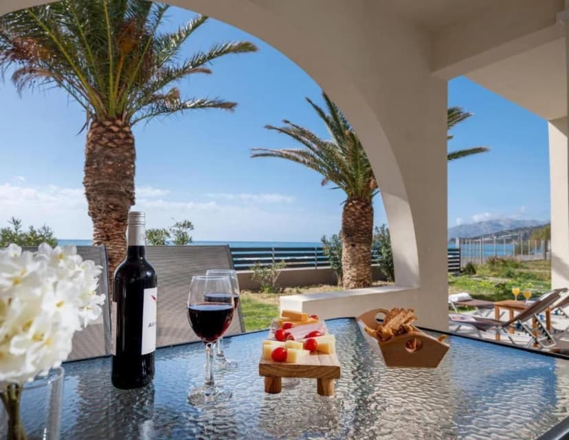 Atalanti Seaside Junior Suite 1