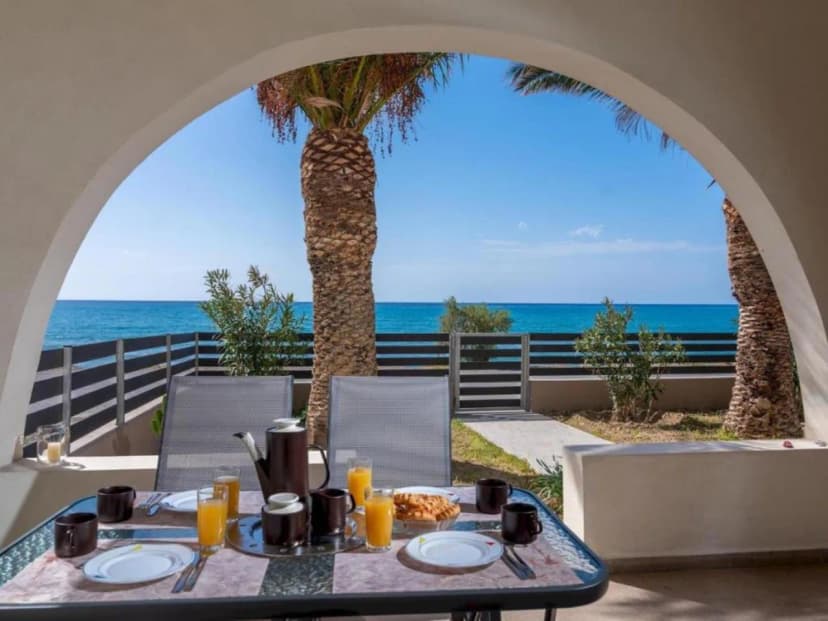 Atalanti Seaside Junior Suite 2