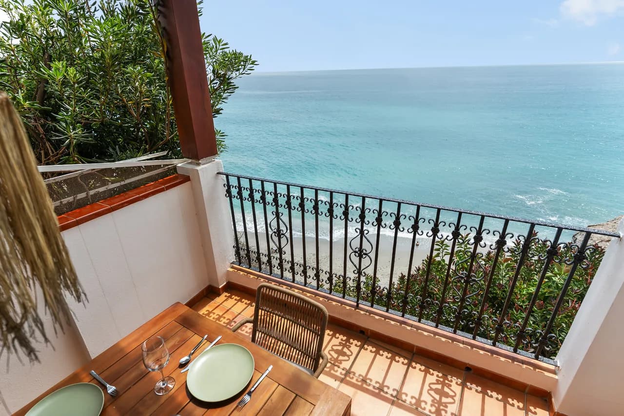 Coastal View Four Bedroom Villa in Nerja