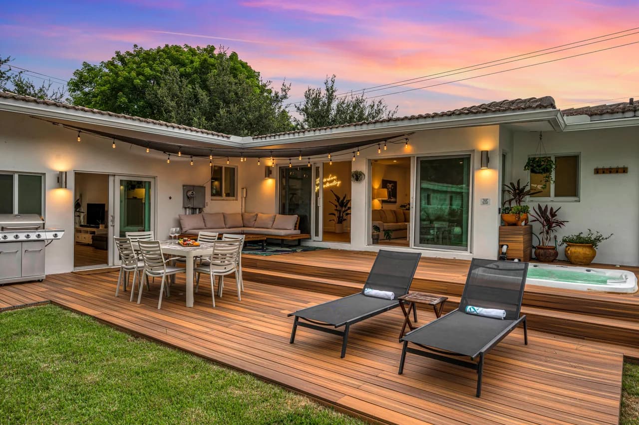 Heated Pool Villa in Sunrise Key Florida photo 4
