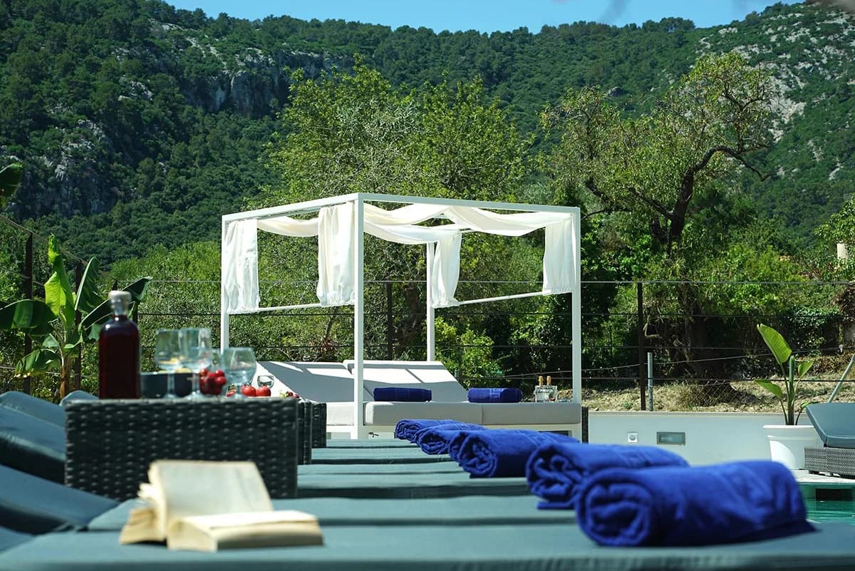Elegant Six Bedroom Finca in Pollenca Mallorca Spain photo 5