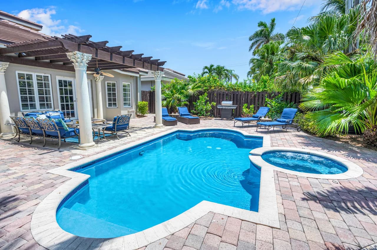 Heated Pool Villa in Soroka Shores photo 5