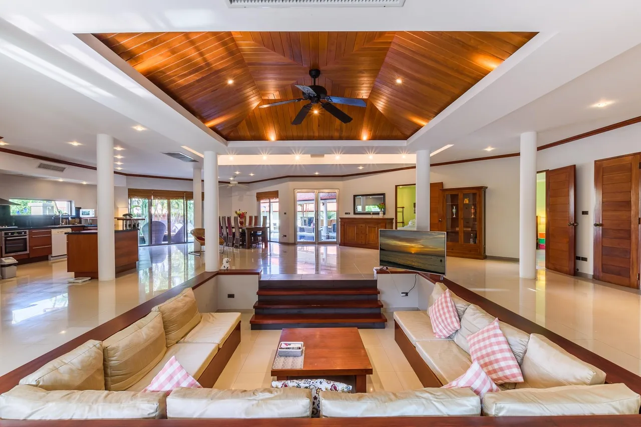 Private Amber Pool Villa in Rawai Phuket photo 3