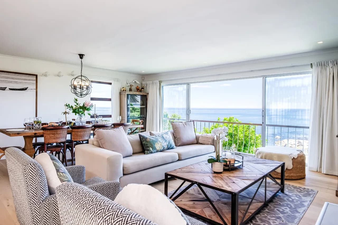 Sea View Rock Residence in Camps Bay photo 2