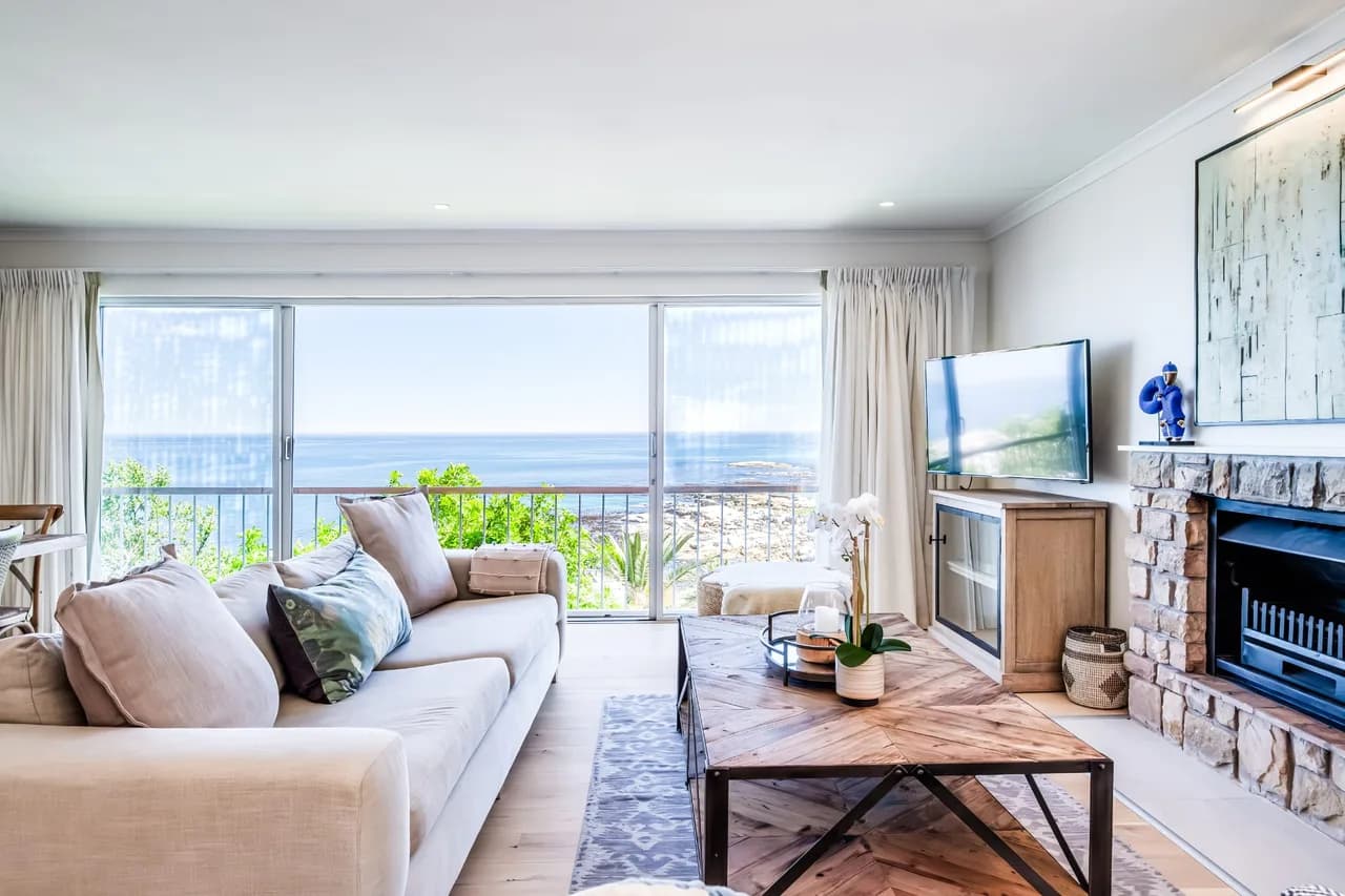 Sea View Rock Residence in Camps Bay photo 5