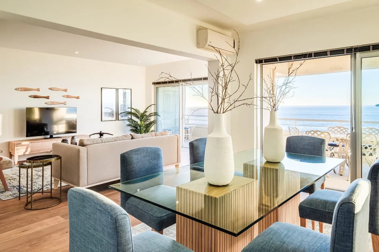 Sea View Three-Bedroom Retreat in Cape Town photo 3
