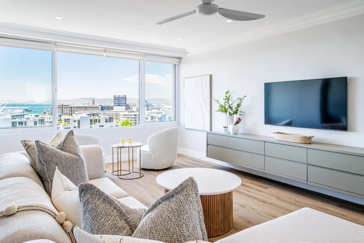 Charming Two Bedroom Apartment in Cape Town photo 4